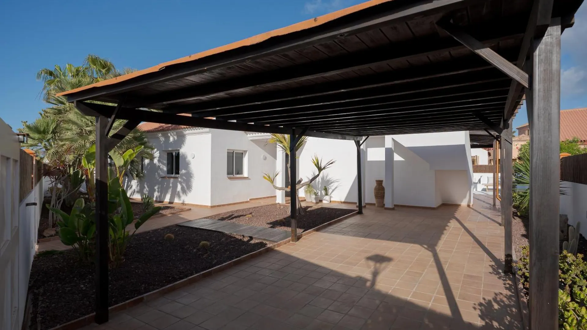 Villa Hikari - Design House With Heated Pool In 코라레호