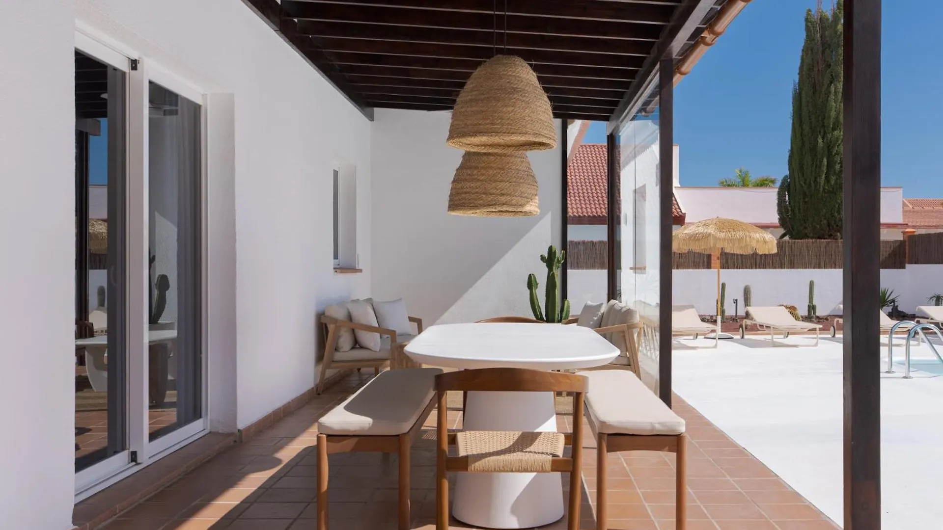 Villa Hikari - Design House With Heated Pool In 코라레호